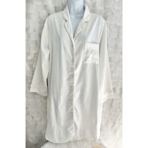 Miss Elaine White Satin Sleep Shirt Brocade Medium Fleece Lined Long Sleeve